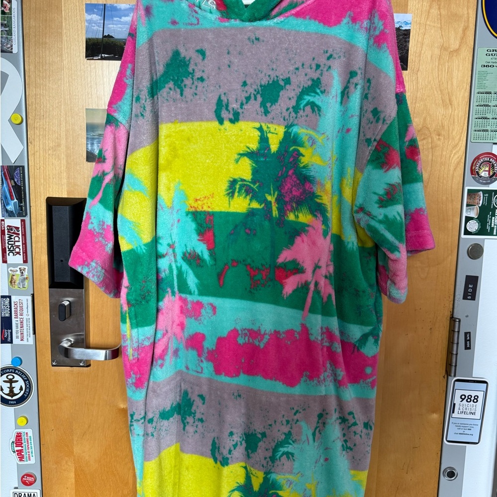 ONE WORLD Multicolor Tropical Poncho